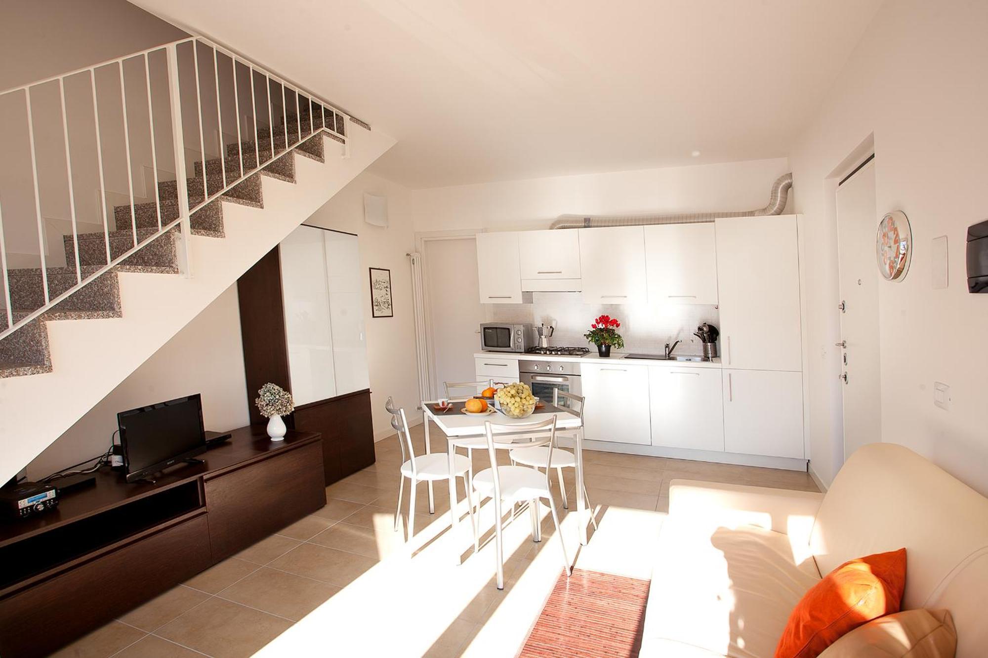 4 Village Centre Lenno Homes With Pool-By Italian Apartments Oda fotoğraf