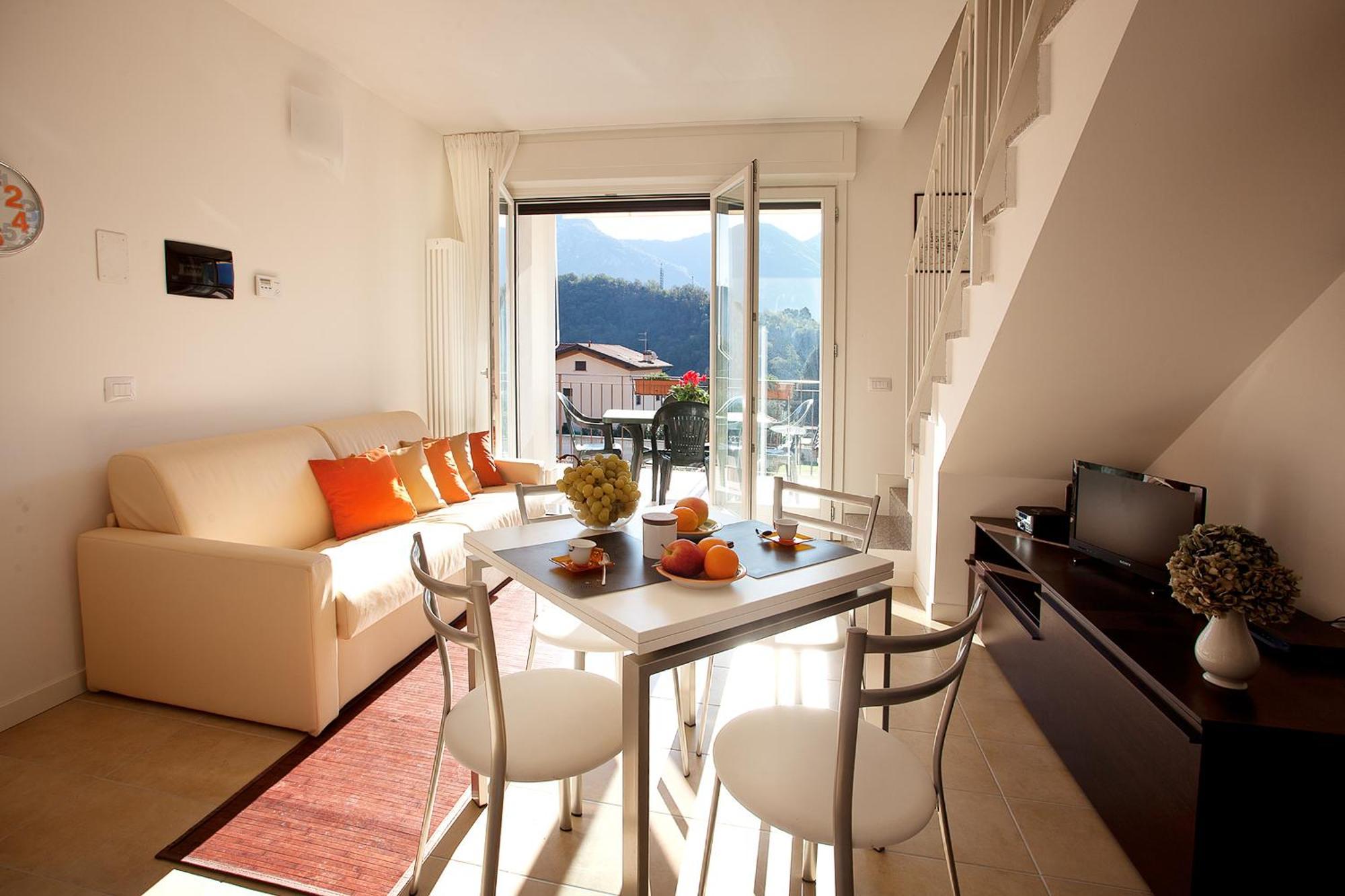 4 Village Centre Lenno Homes With Pool-By Italian Apartments Oda fotoğraf