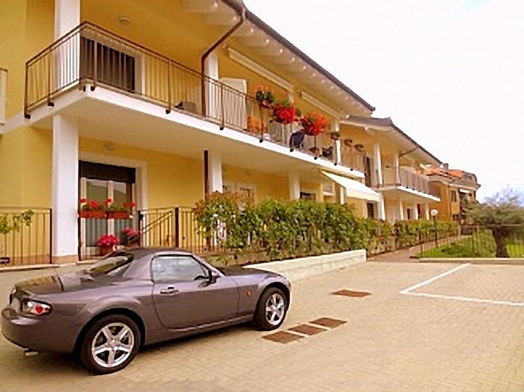 4 Village Centre Lenno Homes With Pool-By Italian Apartments Oda fotoğraf