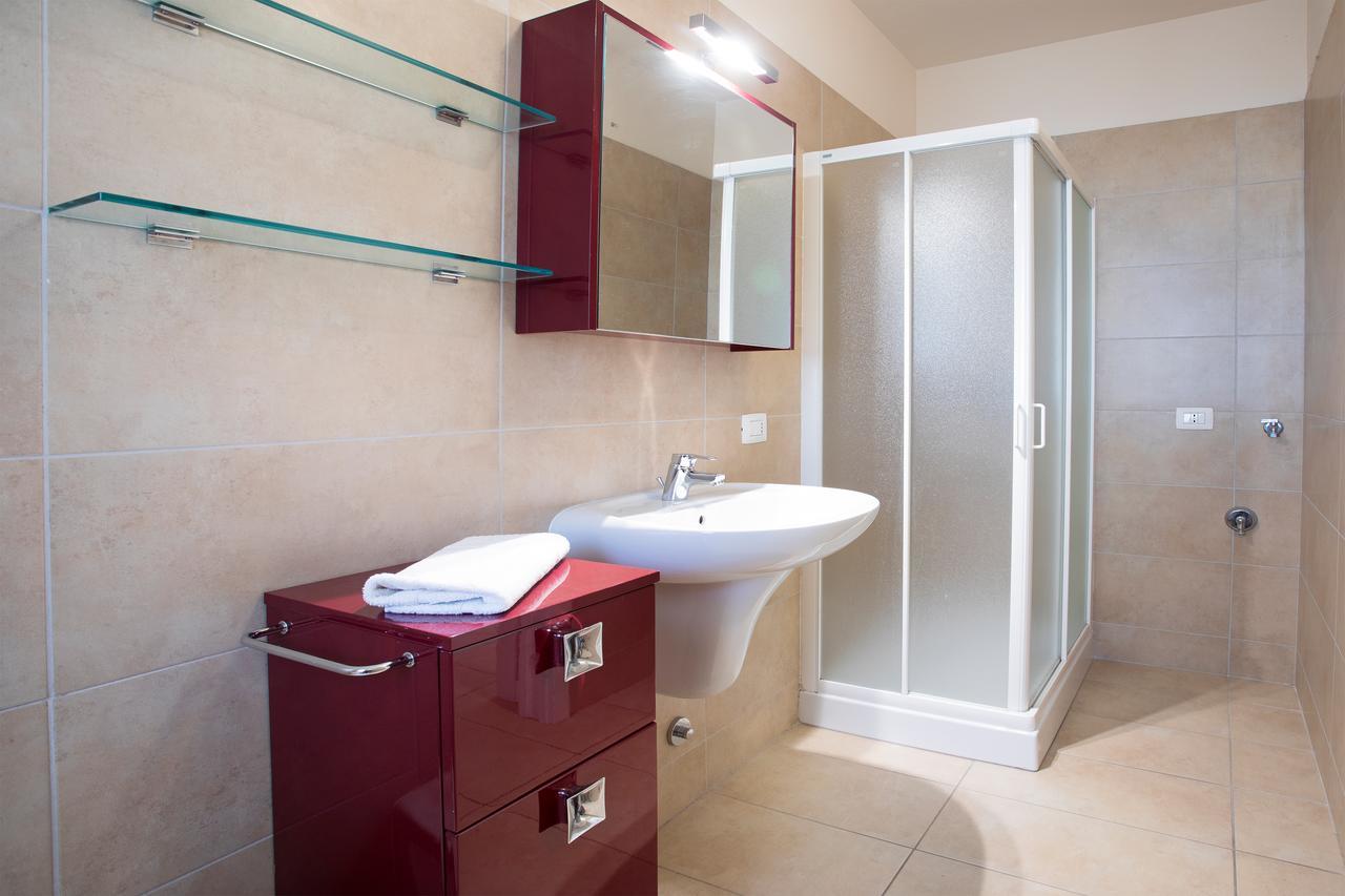 4 Village Centre Lenno Homes With Pool-By Italian Apartments Dış mekan fotoğraf